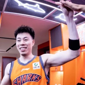 MK体育官方网站-生涯第四冠！张镇麟职业生涯6个赛季5进总决赛，其中4次夺冠